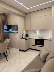 Миниатюра Кухня угловая современная с фасадами без ручек 6