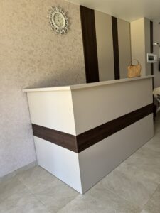 Миниатюра Стойка ресепшн 4