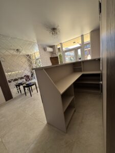 Миниатюра Стойка ресепшн 17