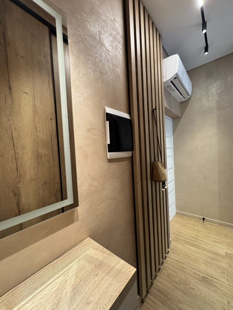 Миниатюра Шкаф-купе Wood Mirror Balance 5