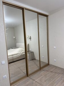 Миниатюра Гардероб Скрытый 6
