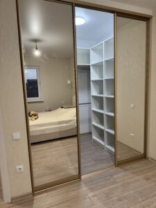 Миниатюра Гардероб Скрытый 10
