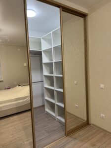 Миниатюра Гардероб Скрытый 11