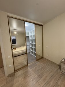 Миниатюра Гардероб Скрытый 22