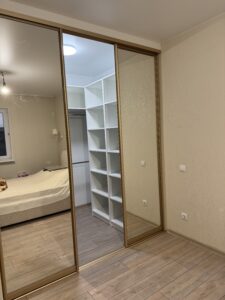 Миниатюра Гардероб Скрытый 24