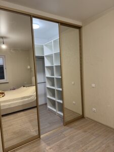 Миниатюра Гардероб Скрытый 25