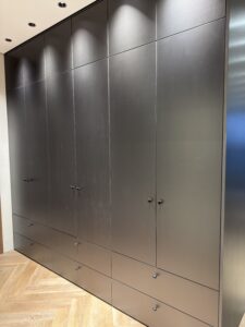 Миниатюра Шкаф-купе встроенный прямой матовый 2