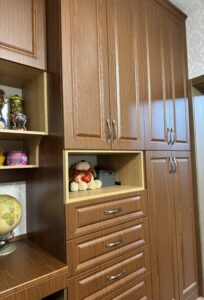 Миниатюра Шкаф со стеклянными фасадами 5