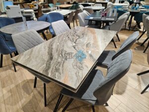 Миниатюра Стол DKS140 керамика Venetian 26